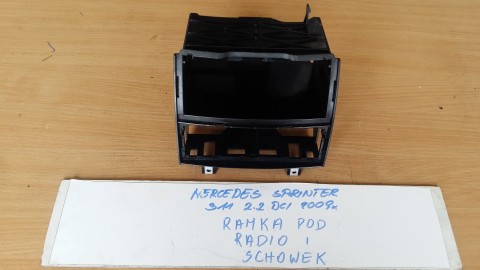 RAMKA POD RADIO I SCHOWEK  MERCEDES SPRINTER 311 