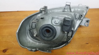 Lampa przednia prawa RENAULT TRAFIC VIVARO MOVANO