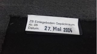 DYWAN  BAGAŻNIKA BMW X3 E83 2004R. 